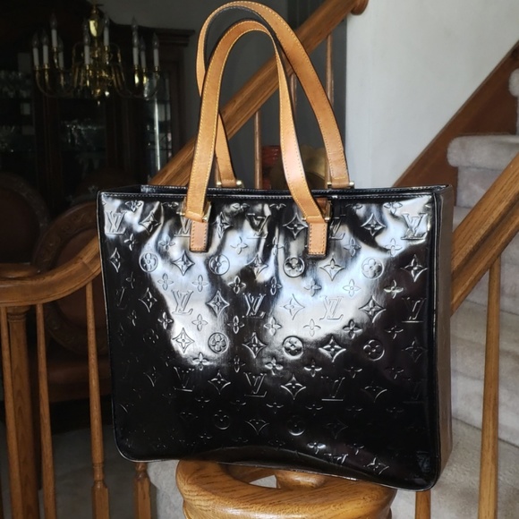 Louis Vuitton Handbags - LOUIS VUITTON VERNIS BLACK BEAUTY..VINTAGE